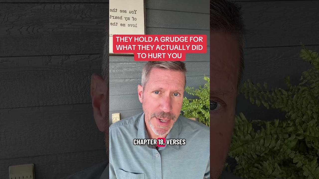 Они затаили обиду за то, что причинили тебе боль.