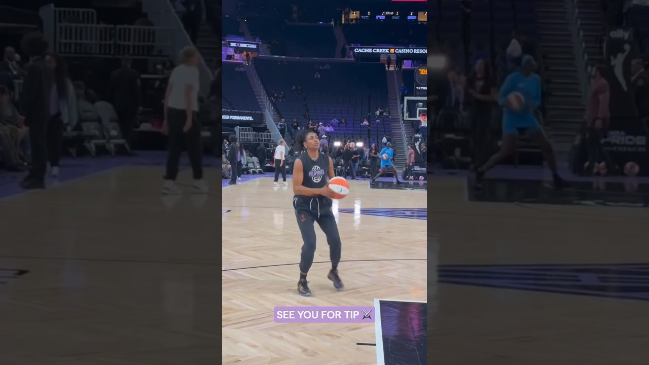 Tip Hayes Getting Loose! 🔥😤 #wnba #goldenstatevalkyries #shorts