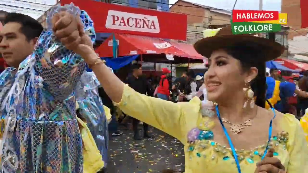 La elegante Comparsa de Ch'utas y Pepinos Verdaderos Renacer y sus Palomitas Blancas - 2026