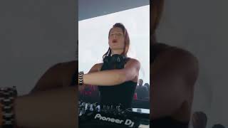 Charlotte de Witte – Dark Techno Explosion 🔥 | Peak Time Festival Energy 💣