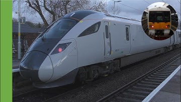 Trains at Newton-le-Willows