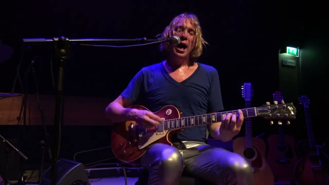 Ver Fly - Ralph de Jongh Trio Live At The Theatre no YouTube Ver Fly - Ralph de Jongh Trio Live At The Theatre no YouTube