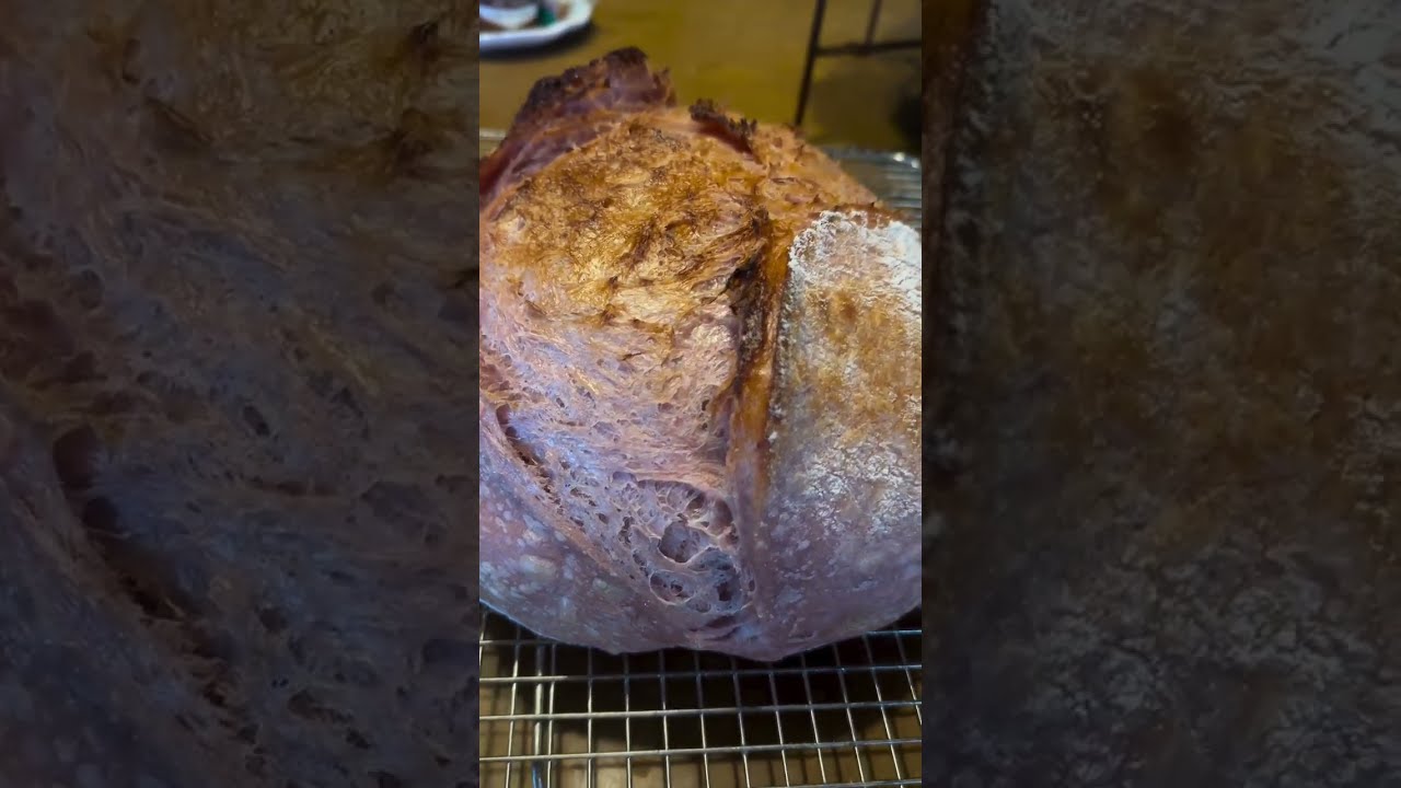 Classic sourdough loaf with a little purple twist!! #nigerianbaker #sourdoughbread #breadrecipe