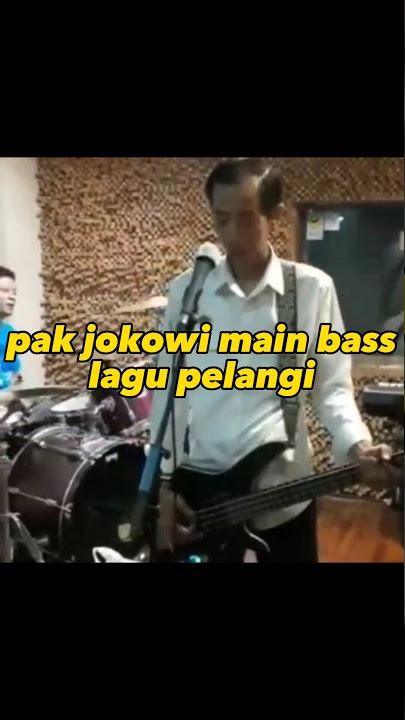 Pak Jokowi kw main bass lagu pelangi #gitaris #basist #boomerang