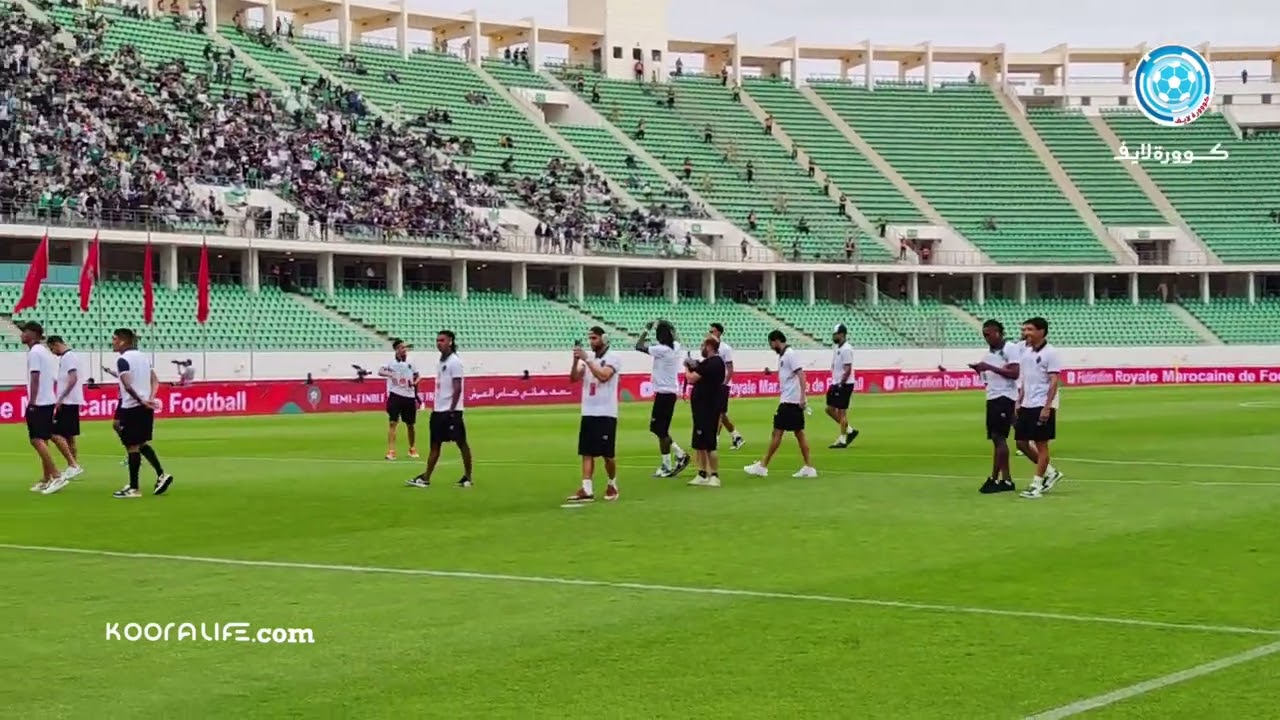 بطريقة عالمية استقبلت جماهير الرجاء أبطال المغرب بدون هزيمة، و رد فعل راقي👏👏🤯