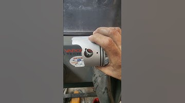 Vapor honing a used piston 2 make it like new #engine #brap #jetski #diy #vaporhoning #vaporblasting