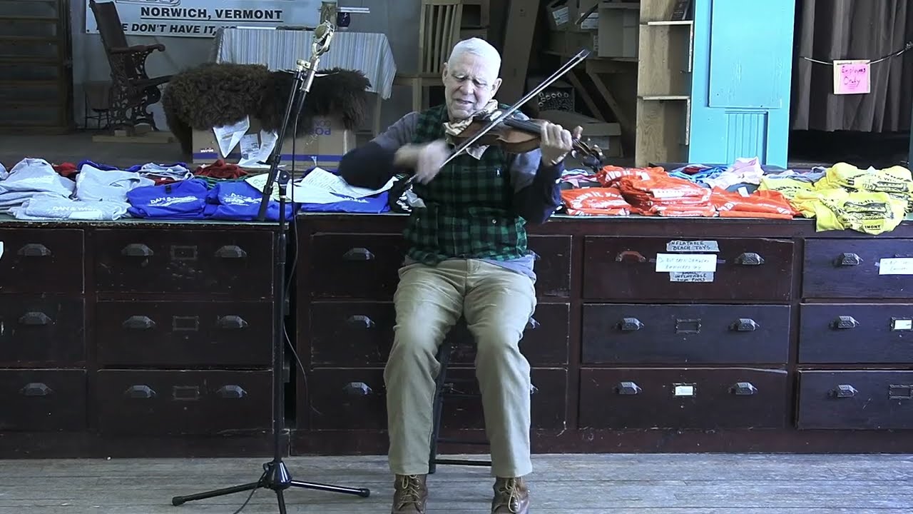 JOHN SPECKER part 2 solo fiddle an old time tune Upstairs at Dan & Whits Norwich Vt February 1, 2025