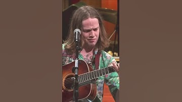 Thumbnail of Billy Strings - Dust in a baggie (live @ Grand Ole Opry)
