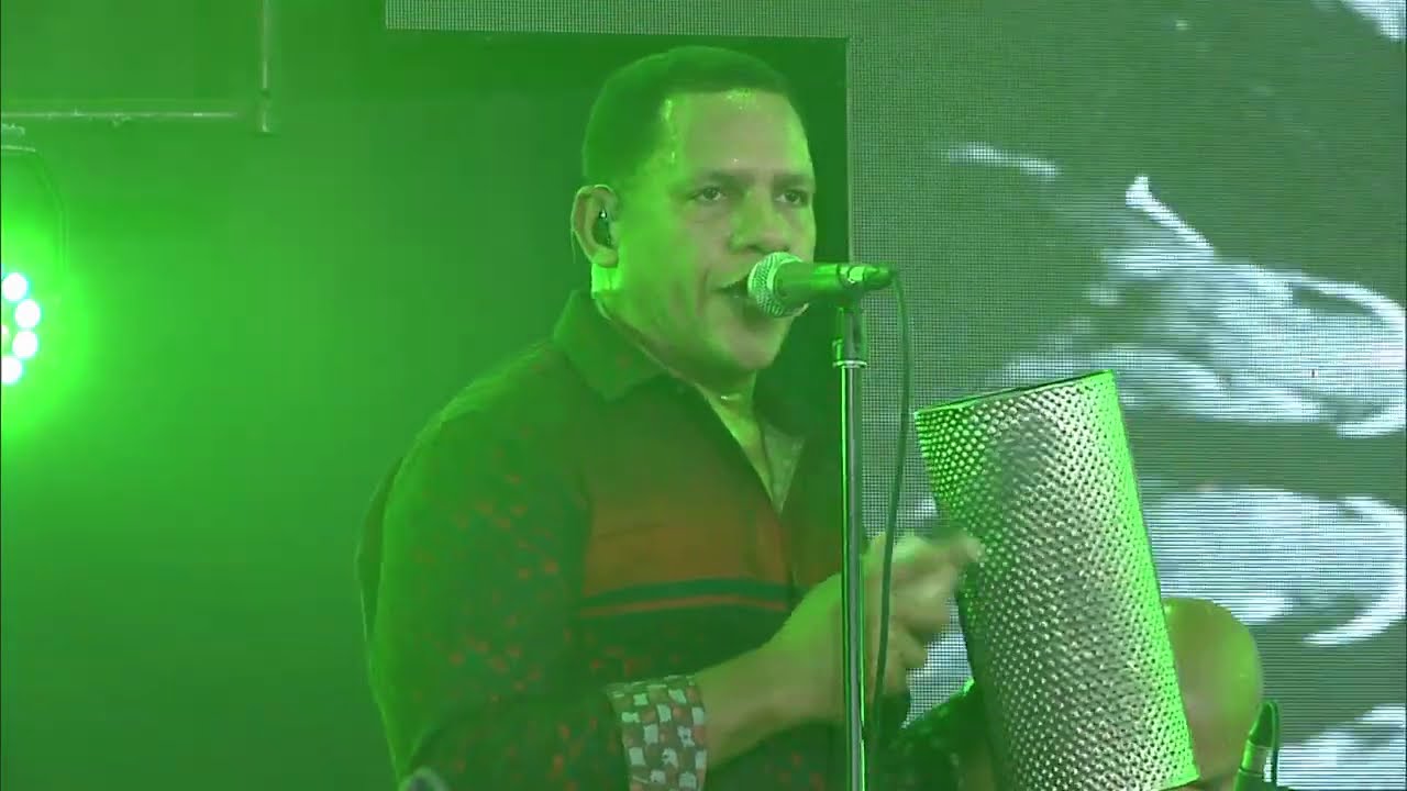 Banda Real - El Hombre Más Guapo (EN VIVO)