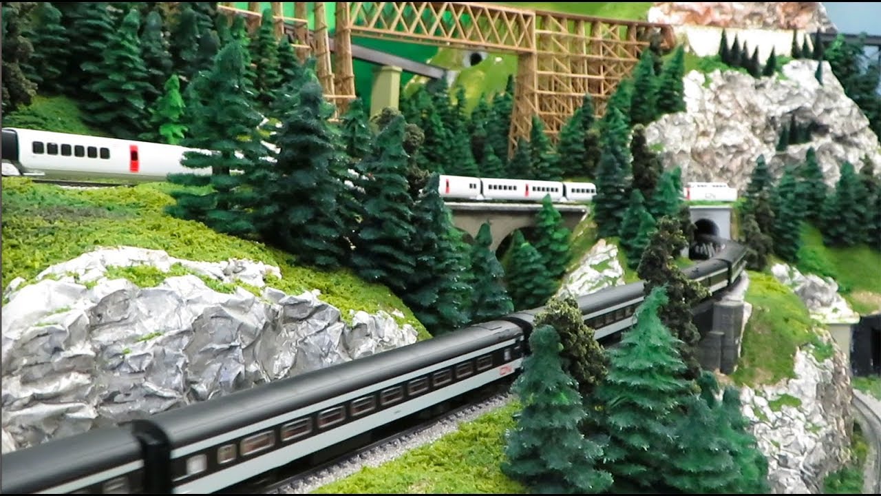 The N Scale World of Emmerson Case
