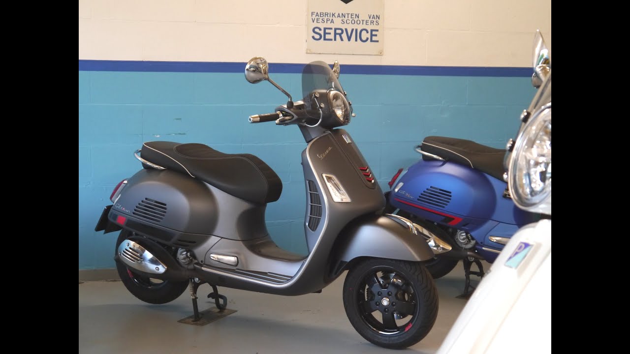 Vespa GTS 300 E4 Super Sport 2017 - De Vespa Garage - YouTube