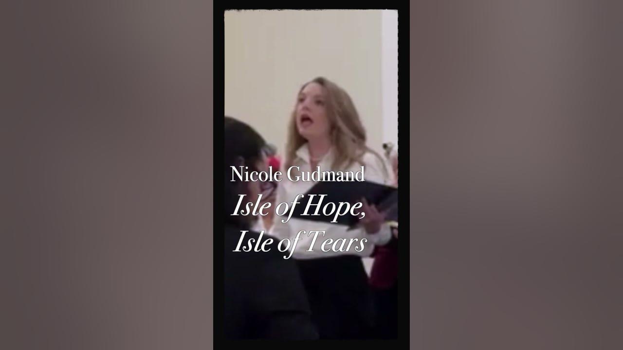 Nicole sings about the Isle of Hope #HinghamSingers #CelticThunder