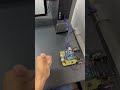 Práctica 15 - Sensor Ultrasónico HC-SR04-Luz led al hacercar algo