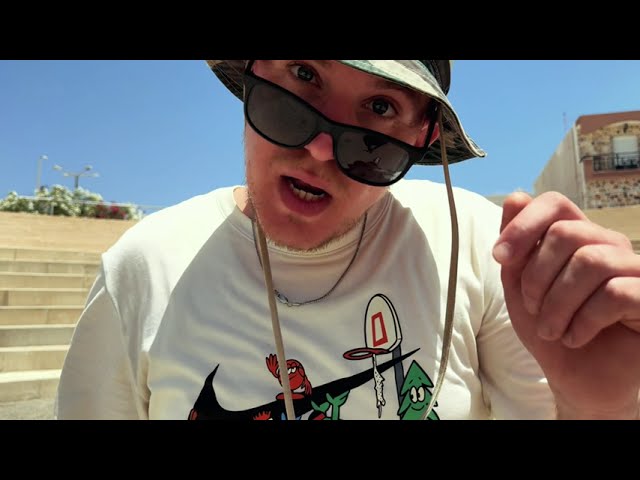 Mira BatFunk- Keep It Moving en YouTube