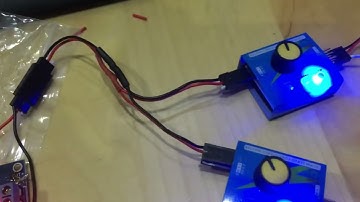 Experiment ! Two servo testers , a change over switch and one servo 💡