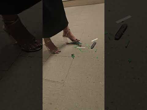 Heels crushing experiment #crushexperiment #asmrcrush #highheels #modelrailroad #asmrcrunch