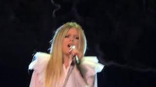 Avril Lavigne Head Above Water live Oakland 09/17/2019