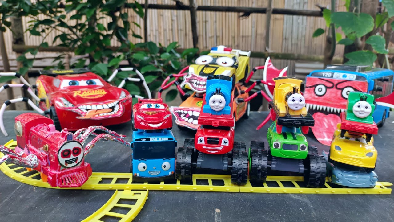 Bermain Kereta Api Thomas Hantu Laba-laba Vs Kereta Thomas & Friends, Mobil Balap, Mobil Laba-laba