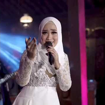 Sholatun Bissalamil Mubin Annisa Rahma Adella