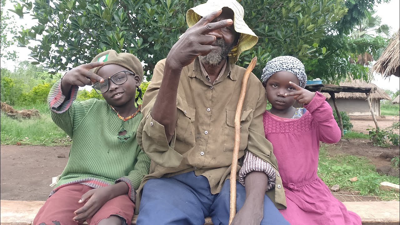 MUZEE I DONGO NINING 🧓🧓🤦🤦😂😂#jojo #mrodongo #comedy #simpogladys