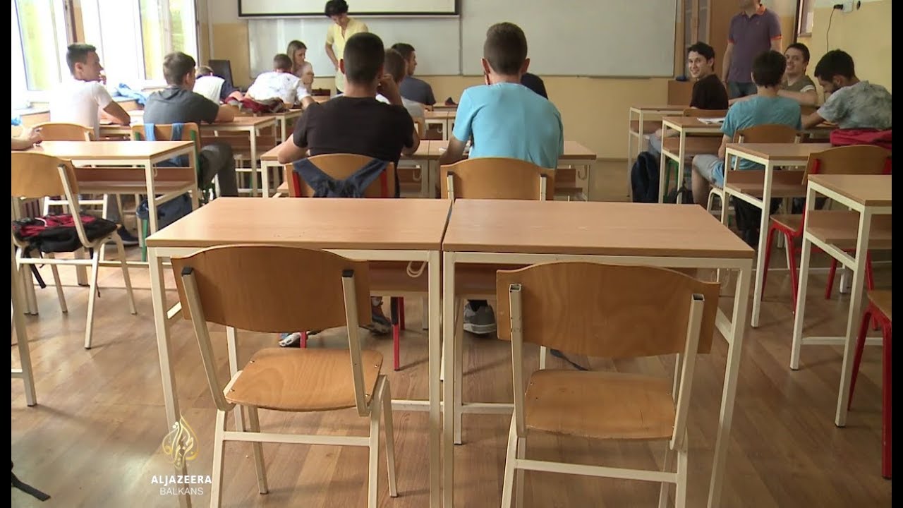 عدد الطلاب في المدارس الثانوية الصربية يتناقص باستمرار