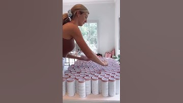 Packing Orders Small Business - Shopify Store Owner