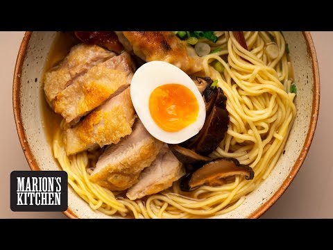 crispy-chicken-&-gyoza-ramen-noodles---marion's-kitchen