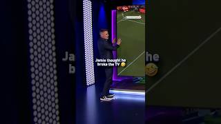 Carragher thought he had to buy a new screen for the studio 🤣 Net Worth