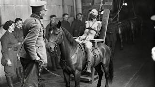 These Rare Historical Photos Are More Human Than You Think - 100 Vintage Images