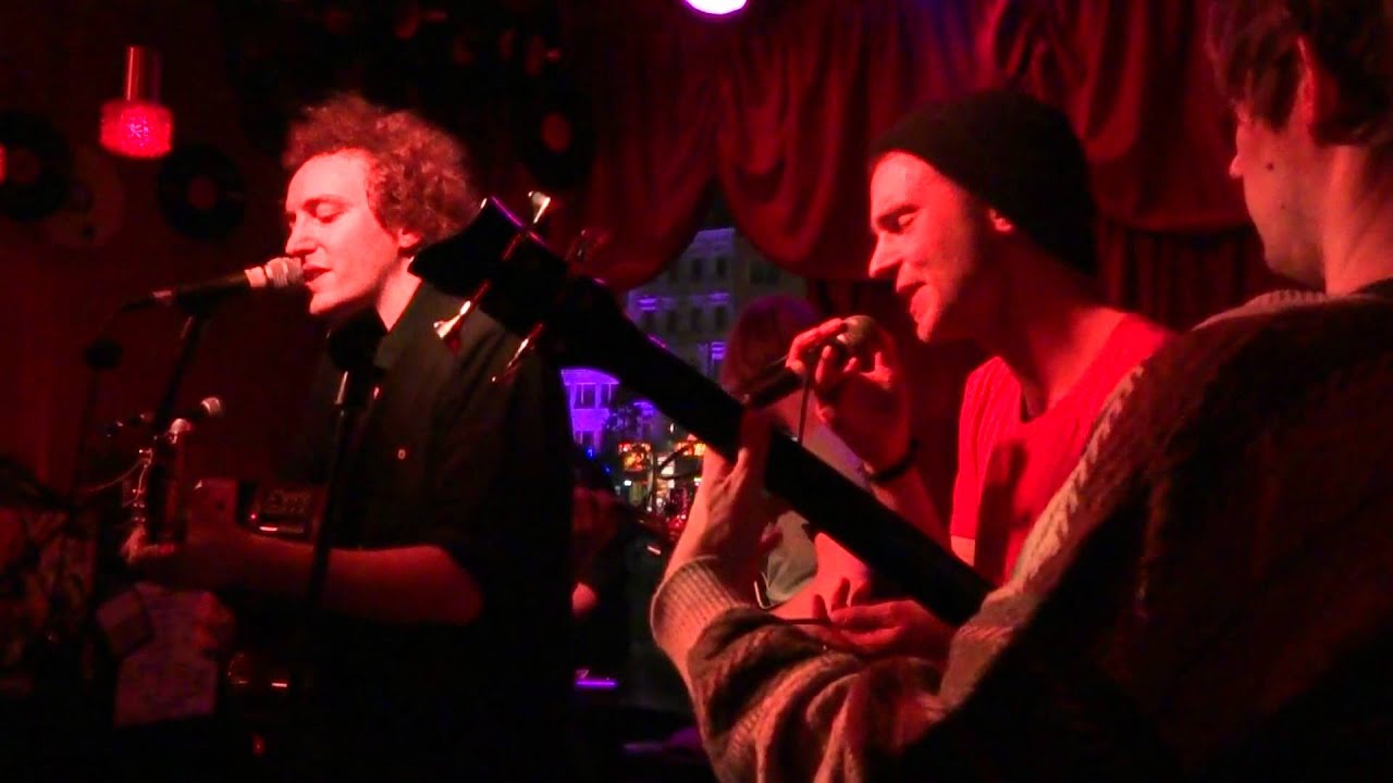 spring-leads-you-home-tonight-simple-live-molotow-bar-hamburg