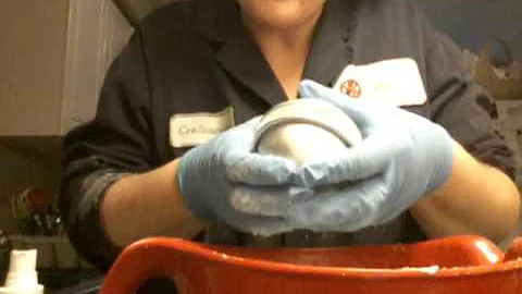 what to use for a bath bomb mold