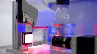 Controlling small amounts of liquids with media separated valves