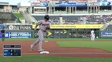 MIN@KC: Santana leads off the game with a home run