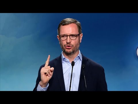 Javier Maroto se pregunta cuál es la política migratoria del Gobierno