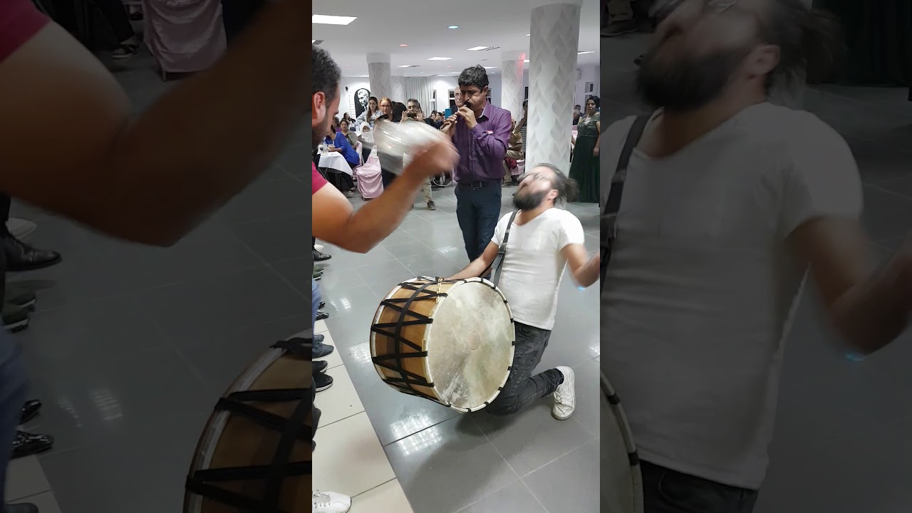 Çılgın davulcu salih :) izlemeye deger