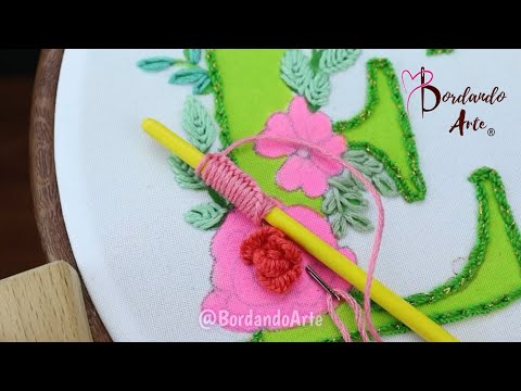 BORDADO SOBRE PINTURA TEXTIL FÁCIL | HAND EMBROIDERY EASY STITCH UNIQUE DESIGN