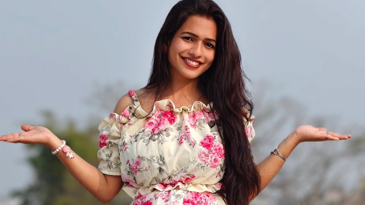 Amrita singh rajput is live! please support me my YouTube family 🥰🙏🏻 ...