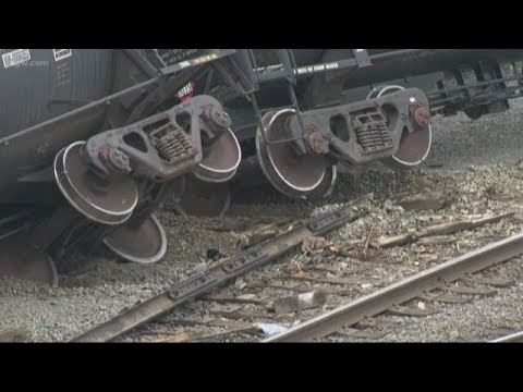 Thumbnail for Train derails in North Portland