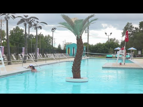 Adult-only pool club opens in Des Moines - YouTube