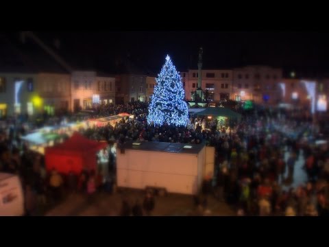 Video: Duch Obrátil Vánoční Strom V Anglické Hospodě - Alternativní Pohled