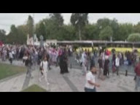 Thousands demand ban on LGBTQ groups in Turkey