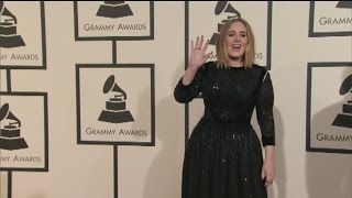 Celebrity Music Minute: Adele Breaks Records Wealth