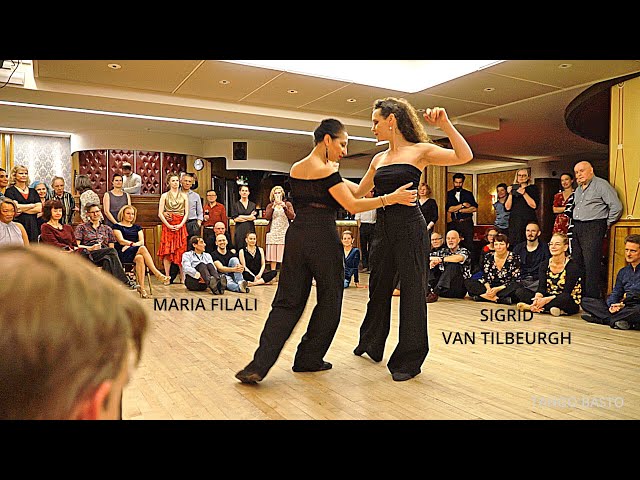 Maria Filali & Sigrid Van Tilbeurgh - 3-3  - 2021.12.03