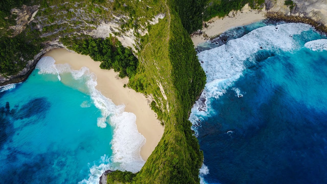 Places tourist come to die! Hiking adventures in Bali.