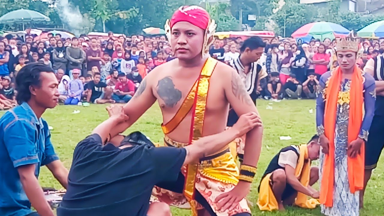 cakilan diatas meja ‼️ ebeg Cahya turangga || tanjung - Purwokerto