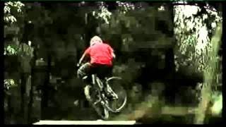 Download lagu Gudang Garam International - Berani (Versi 2015)