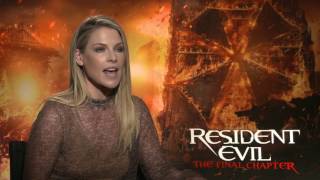 Celebrity Resident Evil: The Final Chapter: Ali Larter "Claire Redfield" Official Interview | ScreenSlam Net Worth