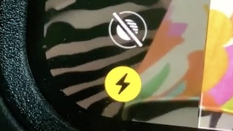 How to turn the flash on and off on your iPhone 12 camera