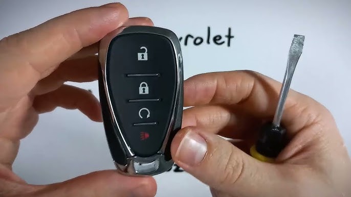 How to cheaply and quickly replace a car key battery yourself