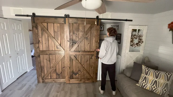 TELESCOPING BYPASS BARN DOORS 2